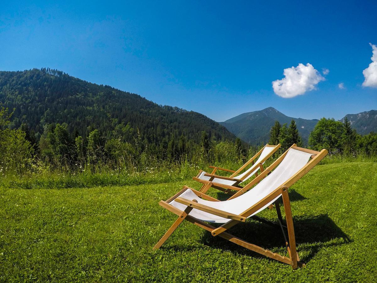TržičKarami Mountainhouse住宿加早餐旅馆 外观 照片